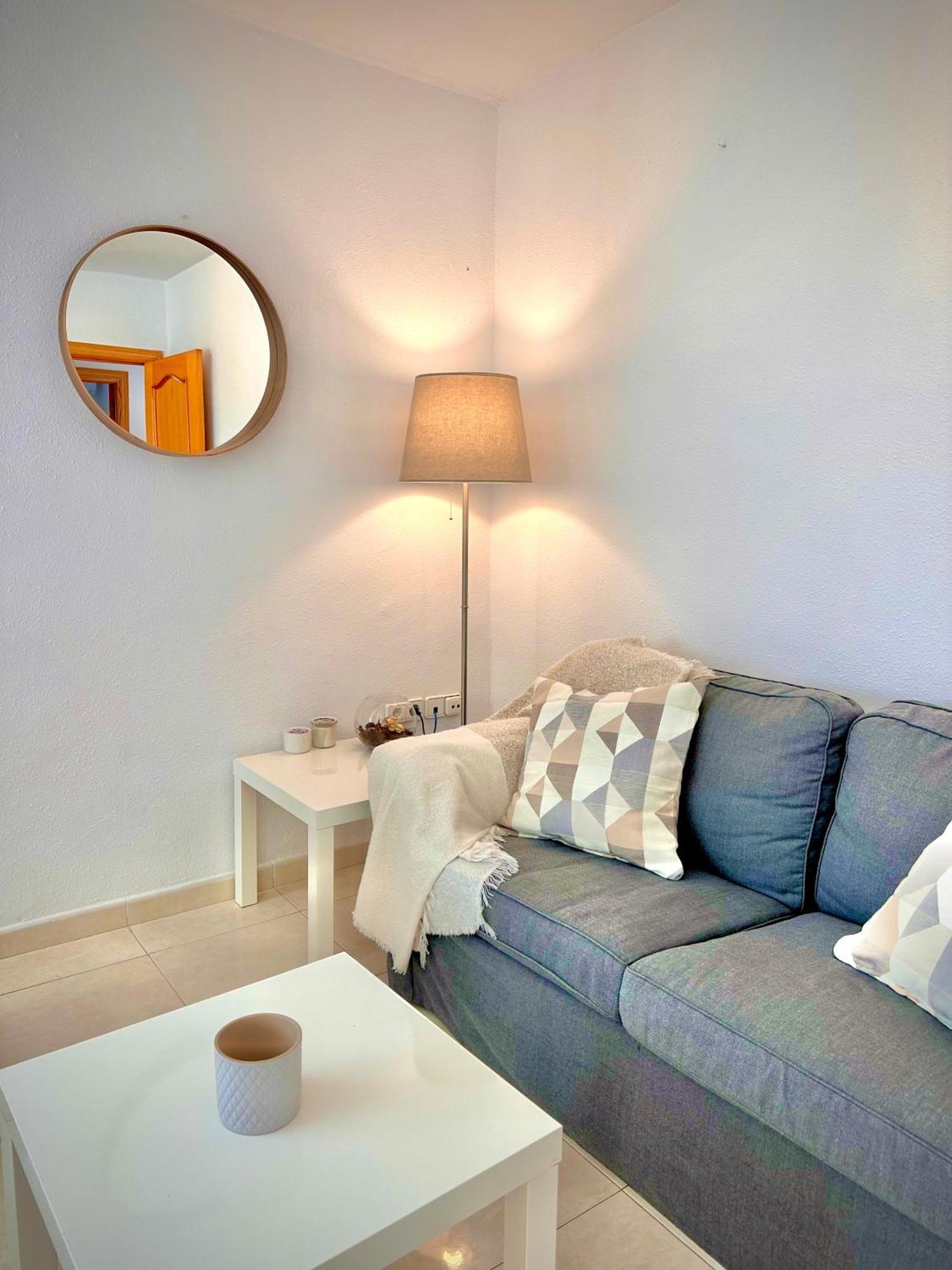 Apartamentos J&K Torremolinos Dış mekan fotoğraf