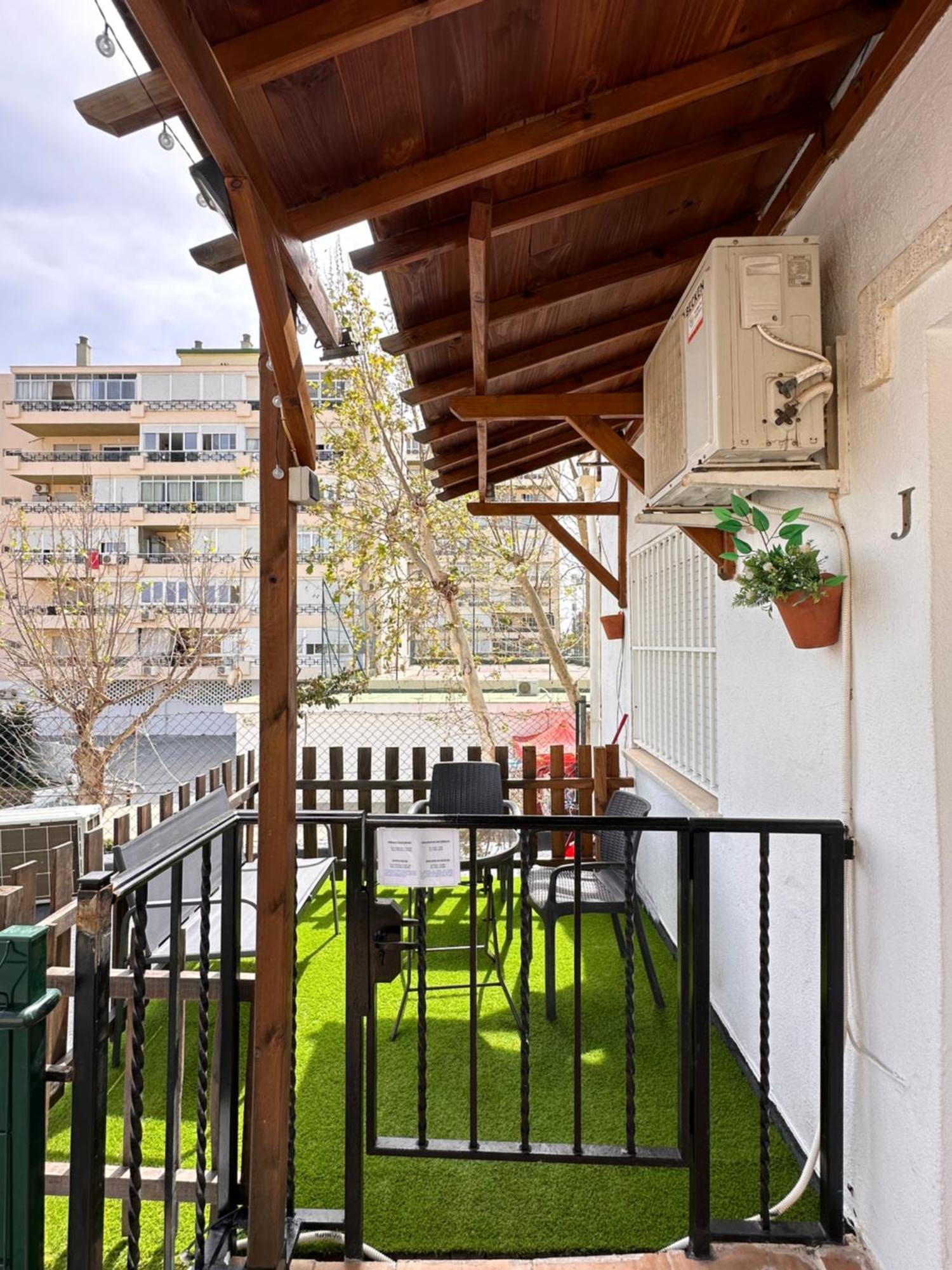 Apartamentos J&K Torremolinos Dış mekan fotoğraf