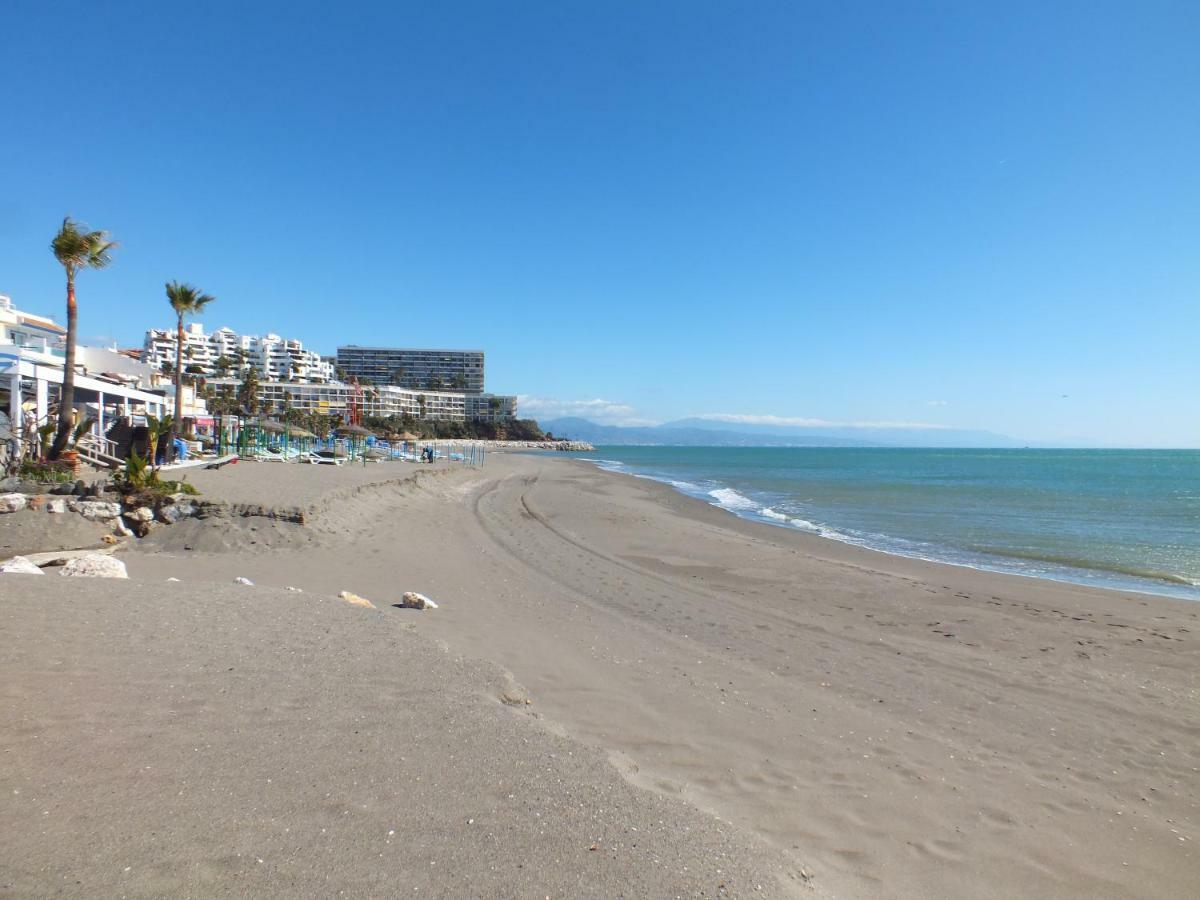 Apartamentos J&K Torremolinos Dış mekan fotoğraf